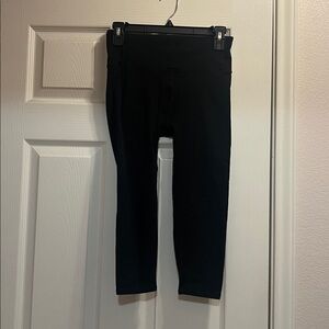 Lululemon Wunder Under Leggings.